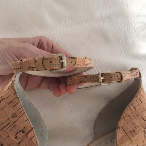 Kors Michael Kors Natural Cork Wedge - Picture 13 of 13